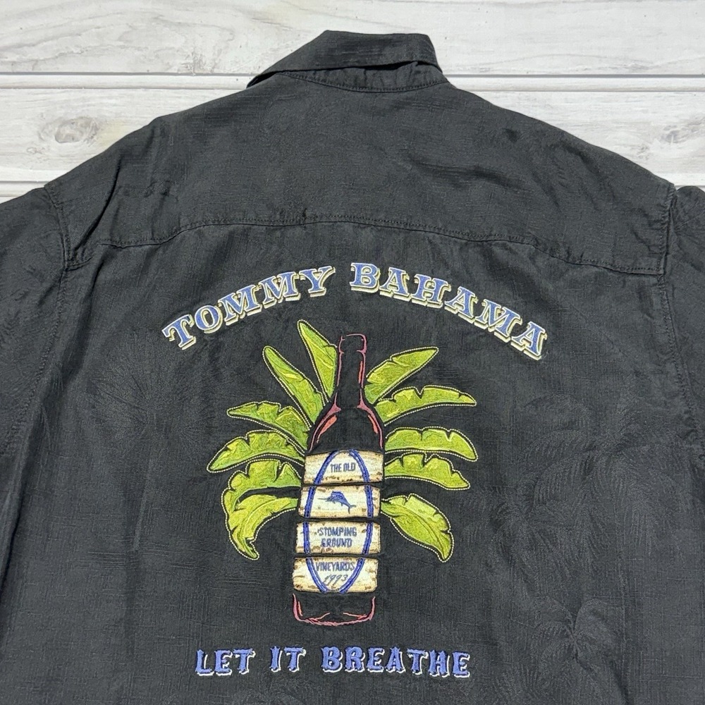 Tommy Bahama Shirt Mens S Black Let it Breathe Silk Camp Wine Embroidered Palm
